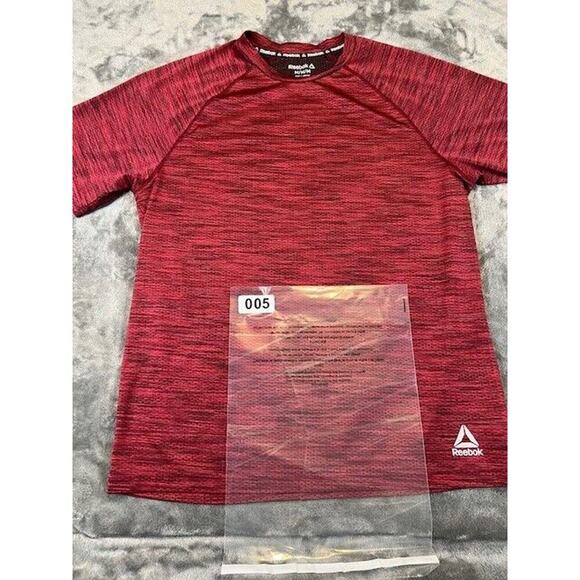 Reebok Athletic Training Shirt Mens M Red Short Sleeve T-Shirt Tee - Picture 4 of 7